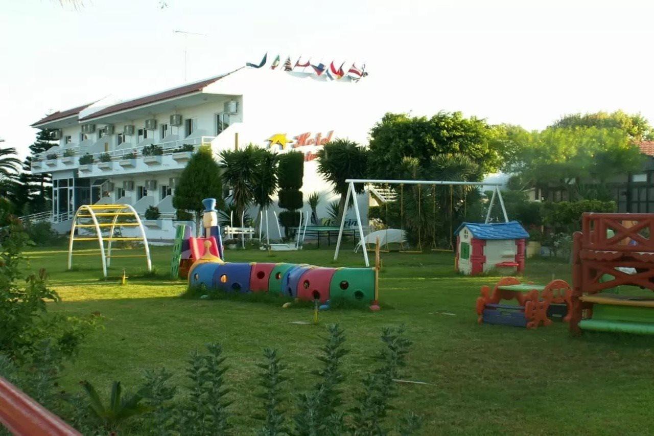 Hotel Asteria Ágios Kírykos Kültér fotó
