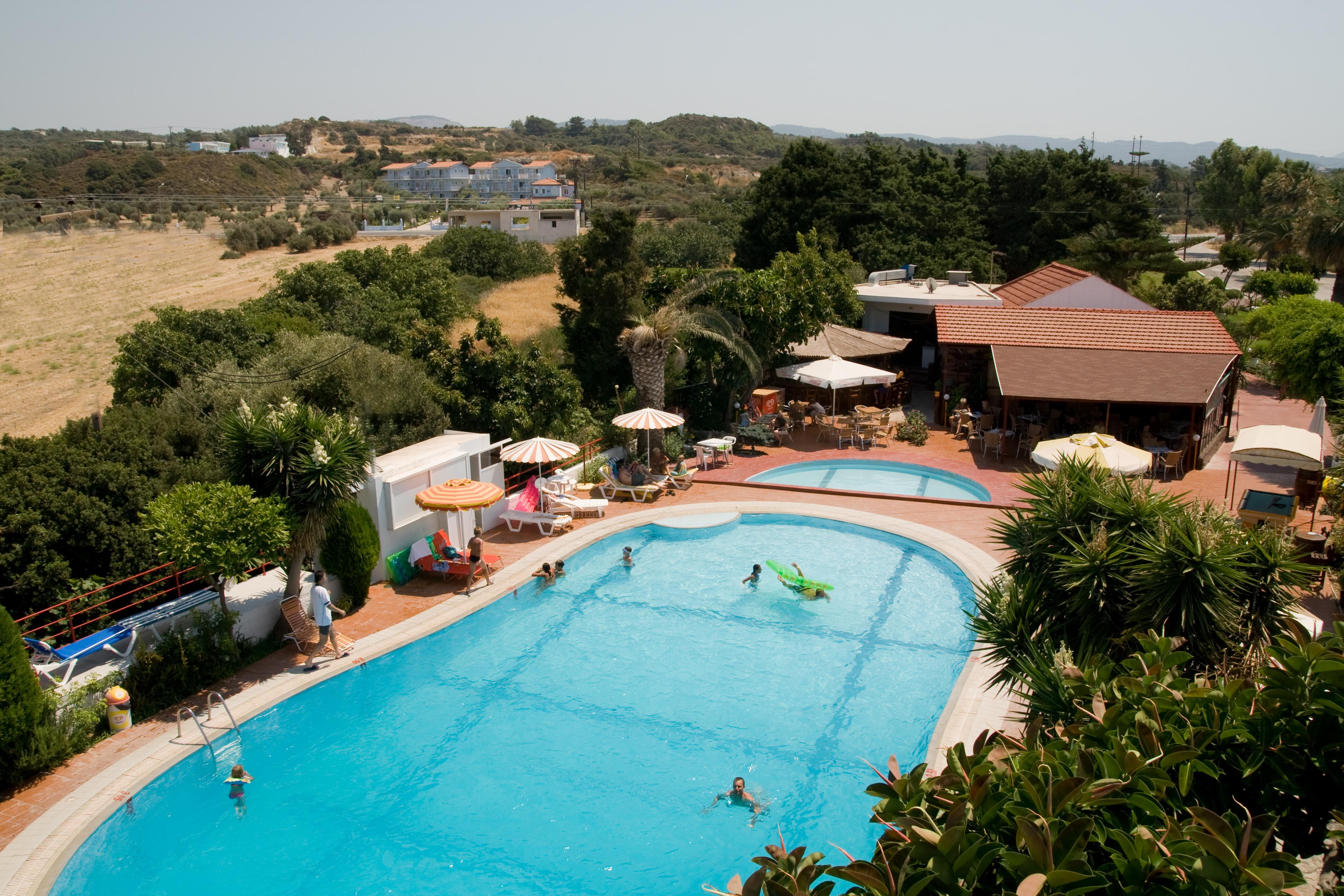 Hotel Asteria Ágios Kírykos Kültér fotó