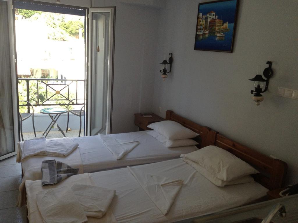 Hotel Asteria Ágios Kírykos Kültér fotó