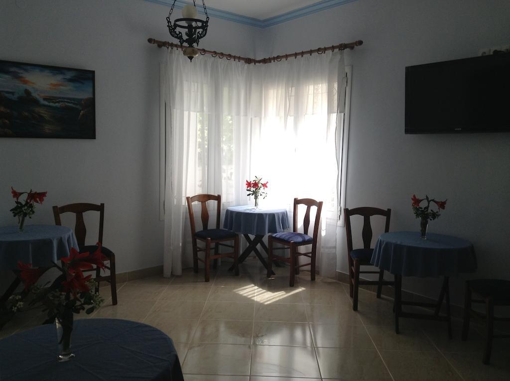 Hotel Asteria Ágios Kírykos Kültér fotó